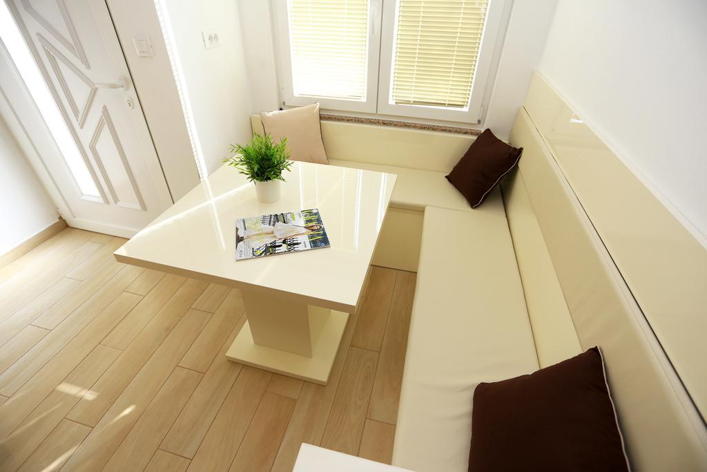 Ferienwohnung Odette Zadar Exterior foto